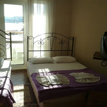 Hotel Eros