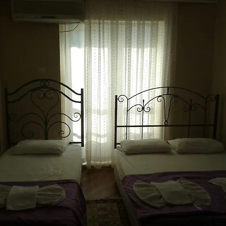 Hotel Eros 3*